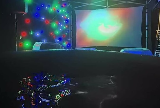 Hot tub hire and cinema party package Hot tub hire and cinema